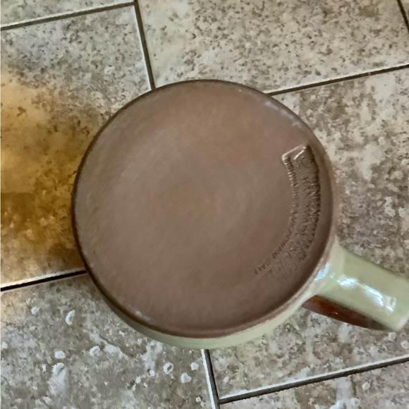 Deneen Pottery Lt. Dijon with Coral/White Retro Logo Mug - Picture 2 of 2